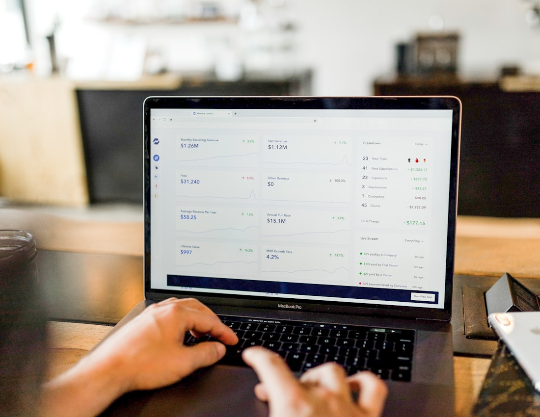 Professional team at Axonera AG